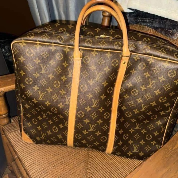 Louis Vuitton Brown Monogram Men's Bag - Picture 2 of 7